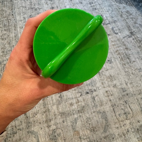 OXO Handheld Spiralizer with Multicolor Blades - Picture 4 of 5